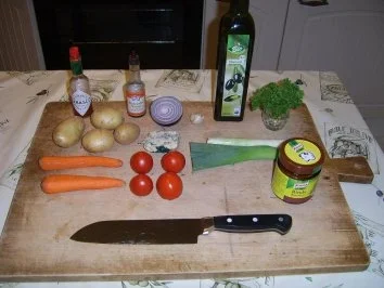 Kartoffel- Käsecremsuppe "Gartens letzter Gemüsegruß" - Rezept - Bild Nr. 2