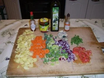 Kartoffel- Käsecremsuppe "Gartens letzter Gemüsegruß" - Rezept - Bild Nr. 3