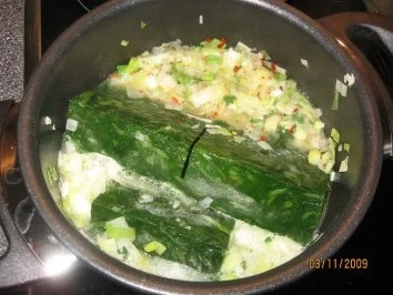 Rezept: Meine Art von Börek (gefüllte Teigtaschen) Vegetarisch Bild Nr. 3 Meine Art von Börek (gefüllte Teigtaschen) Vegetarisch - Rezept - Bild Nr. 3