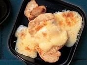 Schwiizer-Güggeli mit Chääscrème - Rezept