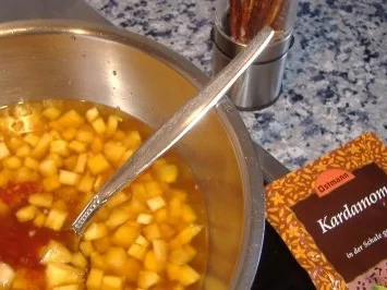 Huhn aus dem Wok mit Ananassauce - Rezept - Bild Nr. 3