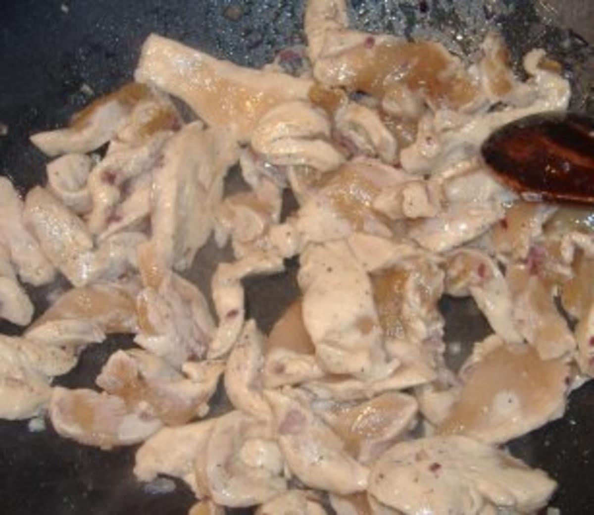 Huhn aus dem Wok mit Ananassauce - Rezept - Bild Nr. 4