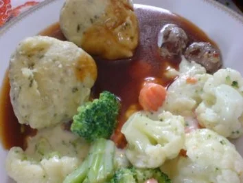 Rezept: Kartoffelklöße Bild Nr. 6 Kartoffelklöße - Rezept - Bild Nr. 6