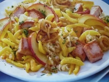 Rezept: Sauerkraut - Spätzle - Pfanne Sauerkraut - Spätzle - Pfanne - Rezept