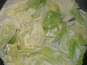 Zanderfilet in der Kräuterkruste auf Wirsing - Rezept - Bild Nr. 4