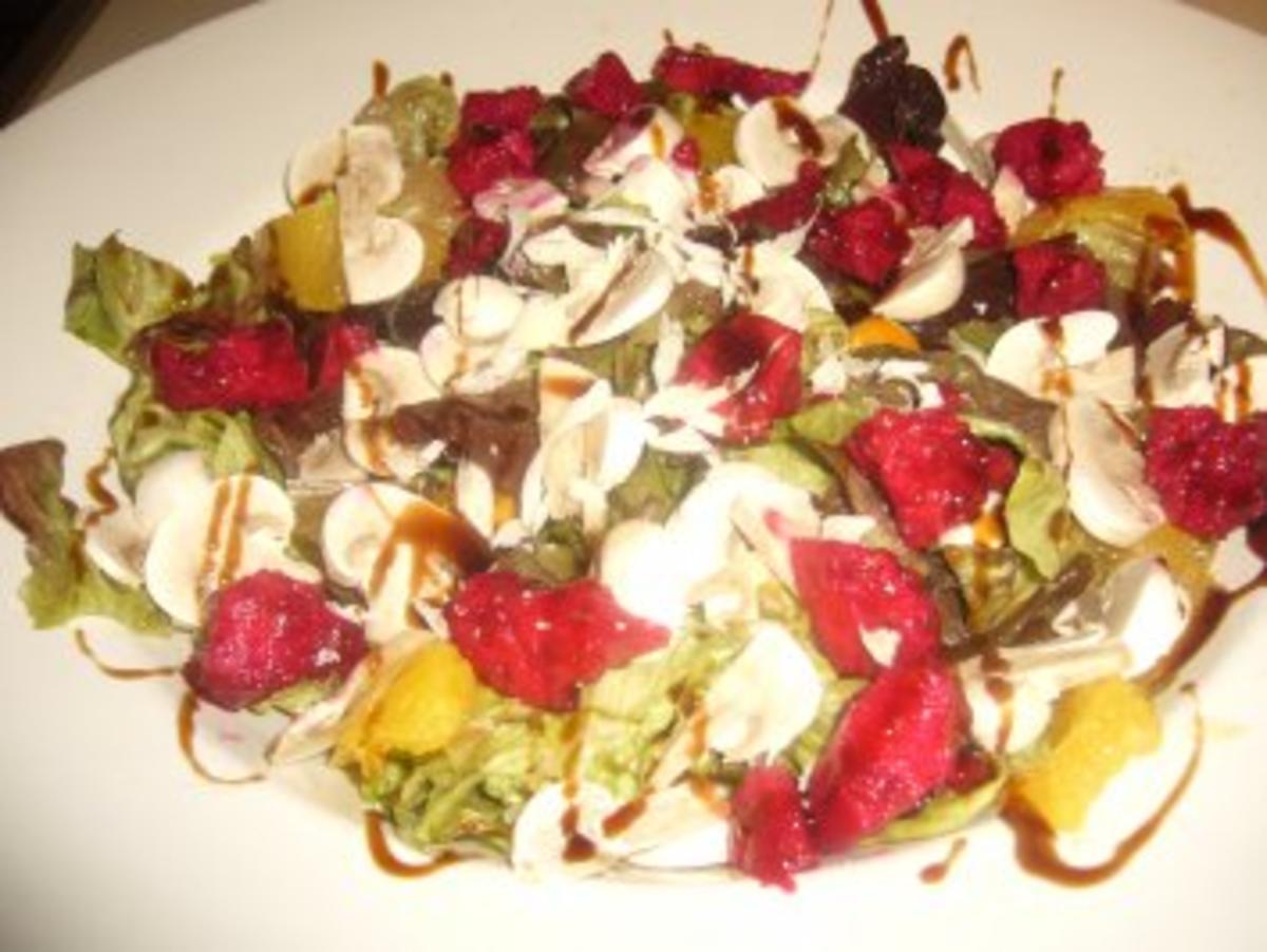 Eichblatt-salat mit Kaktusfeigen - Rezept - Bild Nr. 2