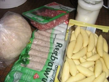 Rezept: Schupfnudeln mit Speck, Nürnbergerle und Sauerkraut Bild Nr. 2 Schupfnudeln mit Speck, Nürnbergerle und Sauerkraut - Rezept - Bild Nr. 2