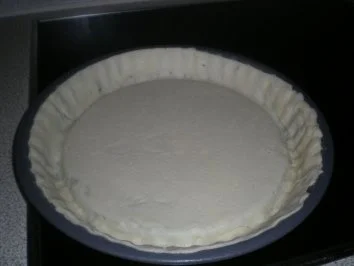 Rezept: Birnen Tarte mit Amaretti & Marzipan Bild Nr. 4 Birnen Tarte mit Amaretti & Marzipan - Rezept - Bild Nr. 4