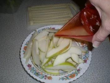 Rezept: Birnen Tarte mit Amaretti & Marzipan Bild Nr. 3 Birnen Tarte mit Amaretti & Marzipan - Rezept - Bild Nr. 3