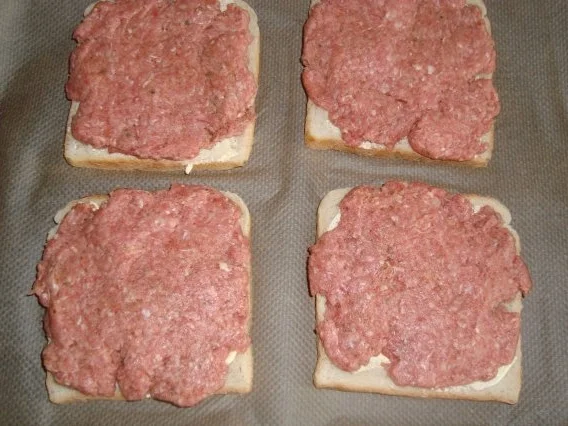 Toastgerichte: Hackfleischtoast - Rezept - Bild Nr. 2