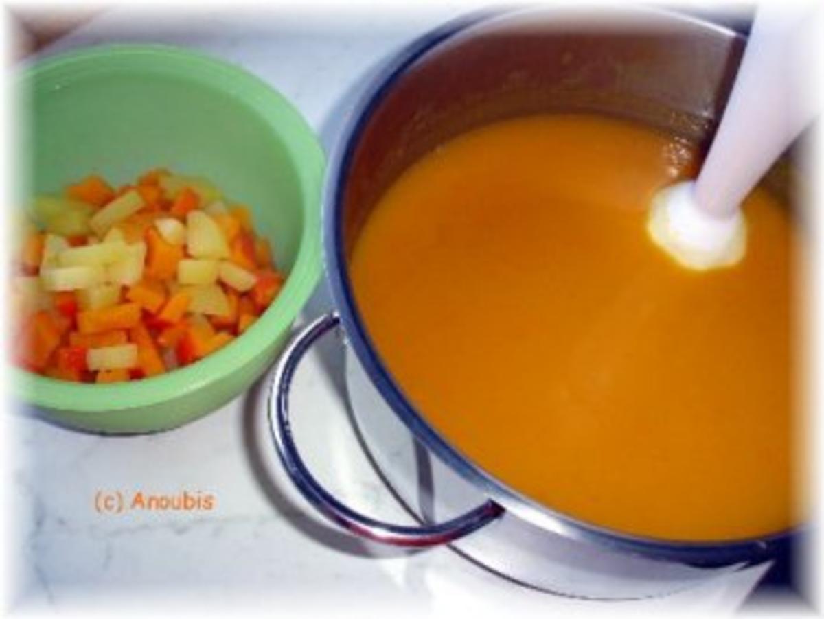 Suppe/Eintopf - Kürbis-Kartoffel-Suppe - Rezept - Bild Nr. 3