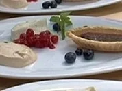Rezept: Schokoladen-Tarteletts mit Mascarponecreme Schokoladen-Tarteletts mit Mascarponecreme - Rezept