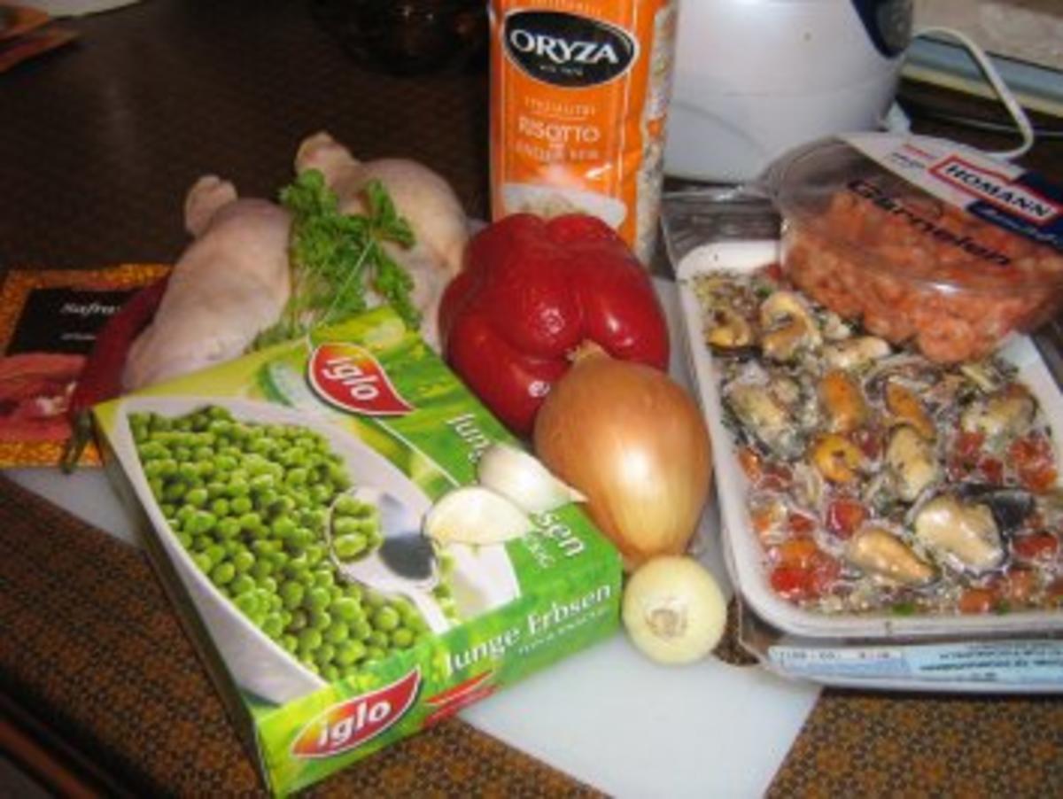 Paella mit Hähnchen und Meeresfrüchten - Rezept - Bild Nr. 3