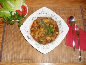 Rezept: Türkischer Eintopf (Türlü Kebab) Bild Nr. 7 Türkischer Eintopf (Türlü Kebab) - Rezept - Bild Nr. 7