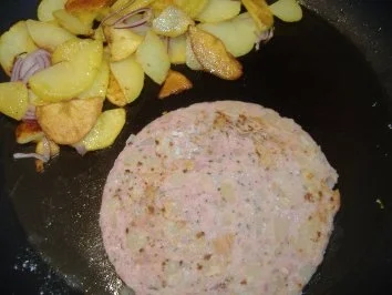 Pfälzer Saumagen mit Sauerkraut unf Bratkartoffeln - Rezept - Bild Nr. 3