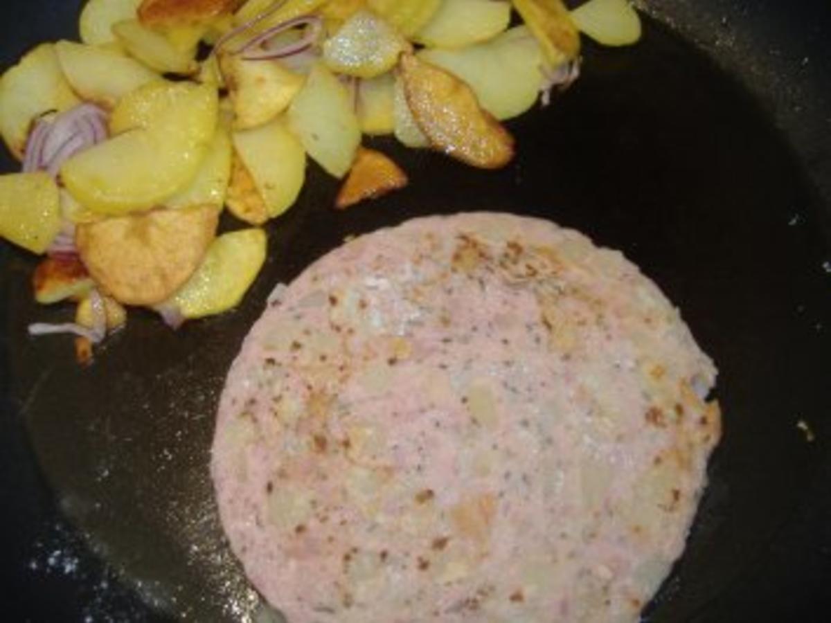 Pfälzer Saumagen mit Sauerkraut unf Bratkartoffeln - einfach - von ... Pfälzer Saumagen mit Sauerkraut unf Bratkartoffeln - einfach - von ...