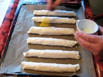 Rezept: " angezogene " Pfefferbeisser ( Mettwürstchen ) Bild Nr. 5 " angezogene " Pfefferbeisser ( Mettwürstchen ) - Rezept - Bild Nr. 5