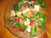 Feldsalat mit Tomatenfilets und Cambozoladressing - Rezept