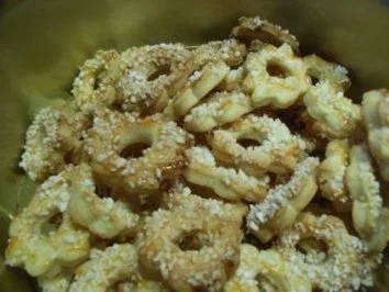 Rezept: Saure-Sahne-Kringel Saure-Sahne-Kringel - Rezept