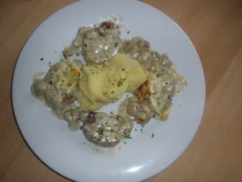 Überbackenes Schweinefilet mit Camembert - Rezept