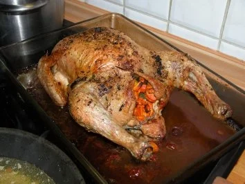 Rezept: Poularde gefüllt Poularde gefüllt - Rezept