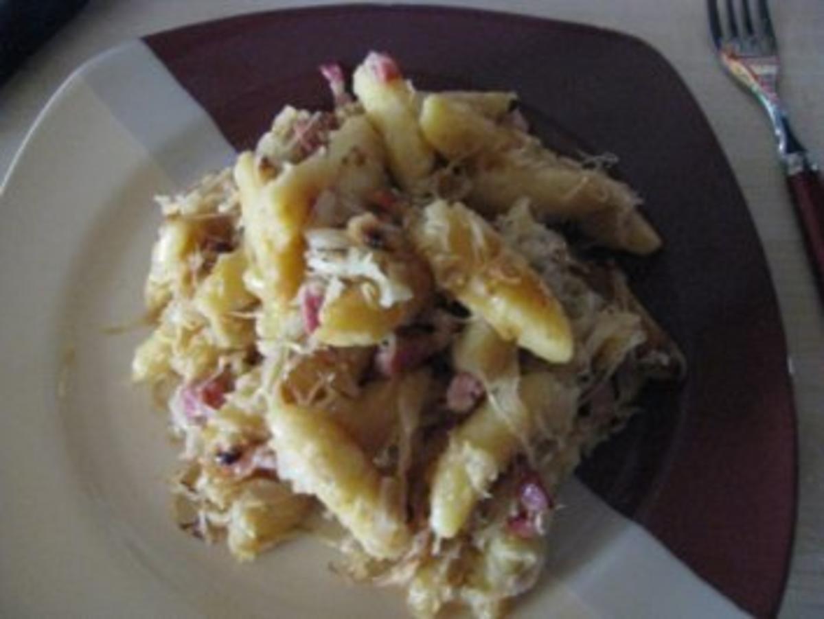 Bilder für Krautschupfnudeln mit Schupfnudeln und Sauerkraut - Rezept