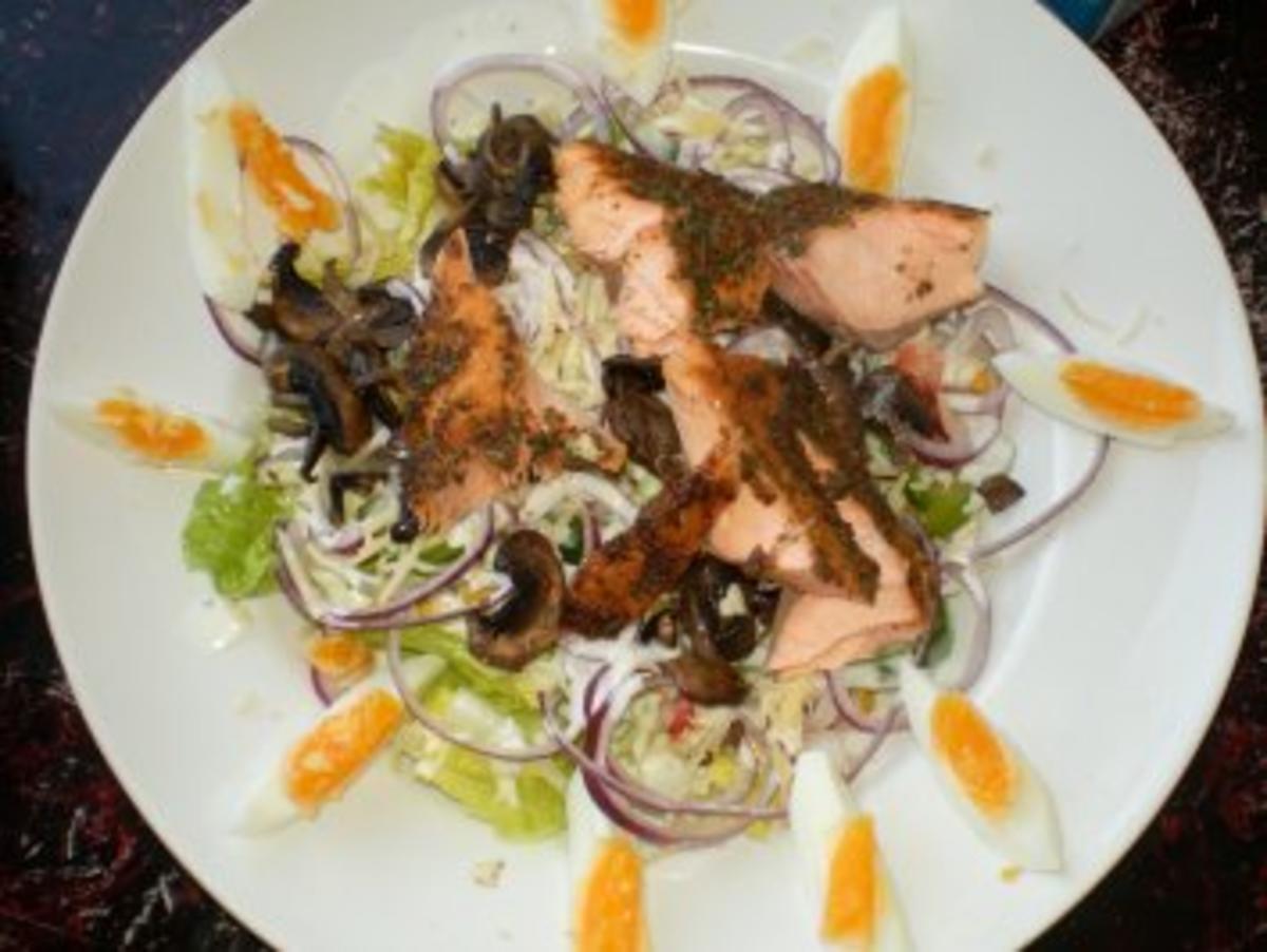 Champignon-Salat mit Lachs - Rezept