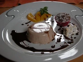 Zimt Panna Cotta an Schokosauce - Rezept