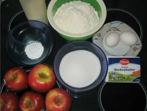 ** Kuchen & Co. ** Apfel - Rosinen - Streuselkuchen mit Vanilleglasur - Rezept - Bild Nr. 2