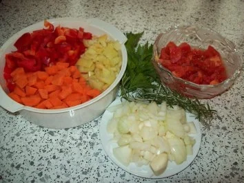 Rezept: Putenoberkeule mit Paprikagemüse Bild Nr. 3 Putenoberkeule mit Paprikagemüse - Rezept - Bild Nr. 3