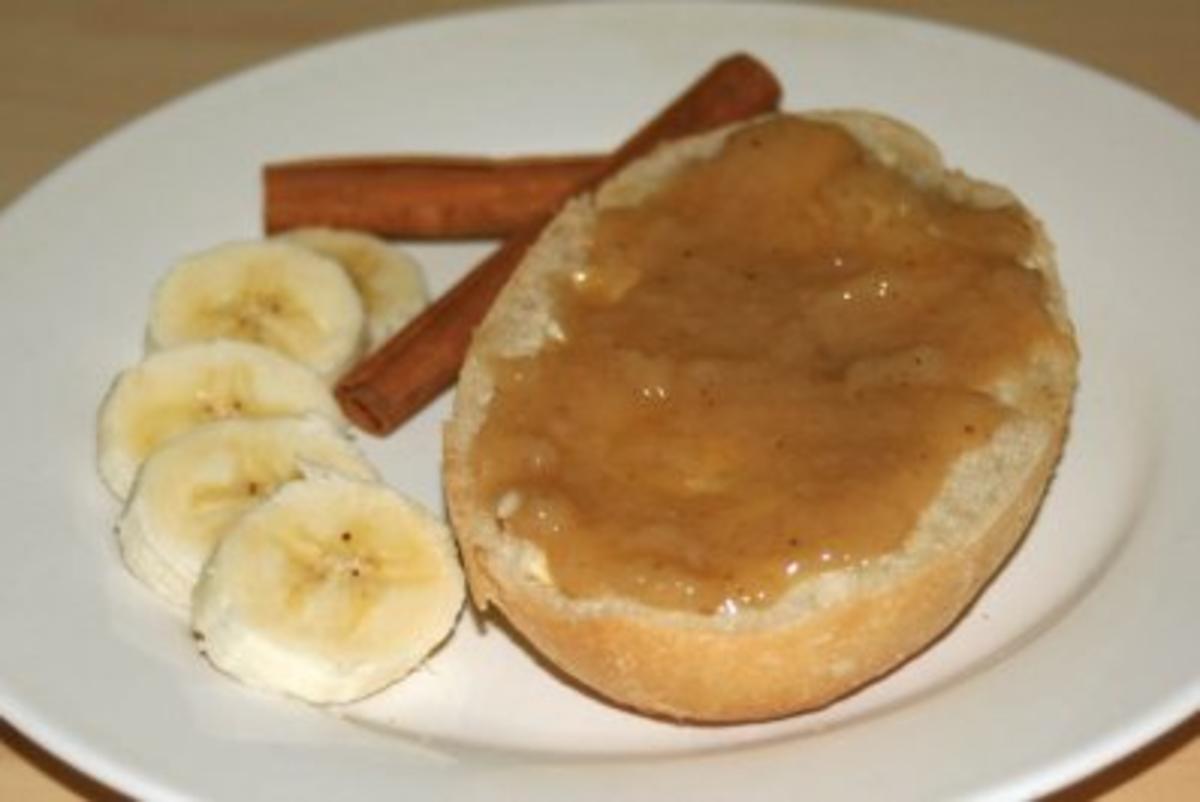 Bananenmarmelade mit Zimt und Eierlikör - Rezept
