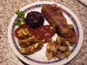 Rezept: Menรผ Teil 2 " Hauptgericht " Gefรผllte Gans mit Blaukraut, Brezgenknรถdel und Soรe Menรผ Teil 2 " Hauptgericht " Gefรผllte Gans mit Blaukraut, Brezgenknรถdel und Soรe - Rezept