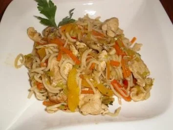 Wok mit Nudeln - Rezept - Bild Nr. 2