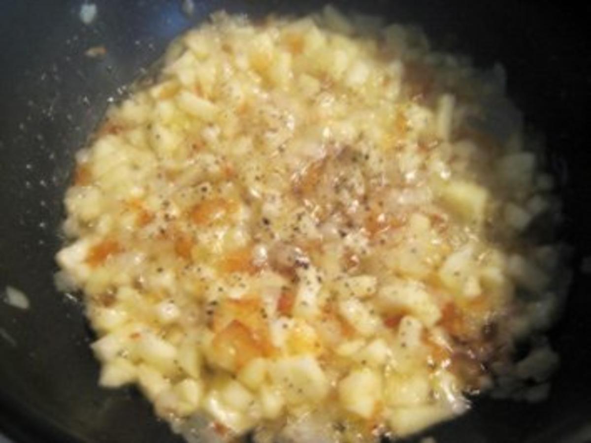 Sauerkraut mit Speck und Zwiebel - einfach - 156 kcal/100g Sauerkraut mit Speck und Zwiebel - einfach - 156 kcal/100g