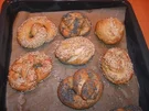 Laugenbrezel mit Sesam / Mohn / Salz - Rezept