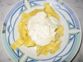 Schnelle Fettucine Sauce - Genug fuer 1 Pfund Fettucine Nudels - Rezept