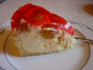 Rezept: Marzipan-Quarkkuchen mit Mirabellen, Singlekuchen kleinste Form...(20 cm Durchmesser) Bild Nr. 2 Marzipan-Quarkkuchen mit Mirabellen, Singlekuchen kleinste Form...(20 cm Durchmesser) - Rezept - Bild Nr. 2