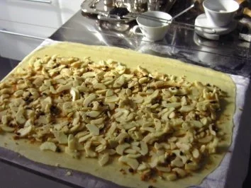 Strudel di Mele / Tiroler Apfelstrudel - Rezept - Bild Nr. 3