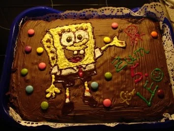 Deko-Idee: Geburtstagskuchen für SpongeBob-Fans und andere Motive für später..... ;-) - Rezept