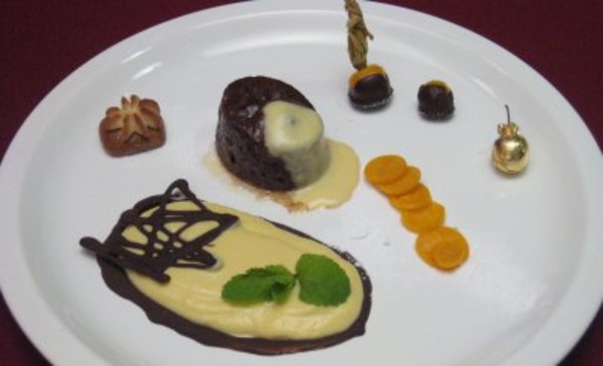 Aachener-Printen-Soufflee auf Minzcreme und Physalis - Rezept