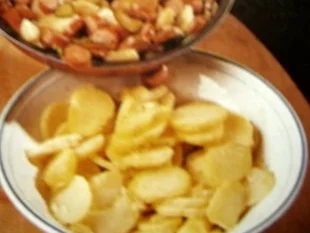 Salat : Warmer Kartoffelsalat - Rezept - Bild Nr. 2