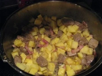 Rezept: Szegediner Gulascheintopf Bild Nr. 6 Szegediner Gulascheintopf - Rezept - Bild Nr. 6