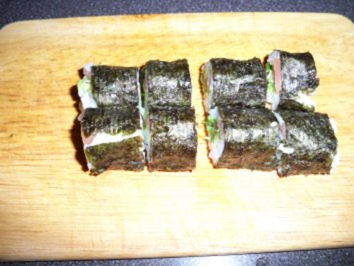 Sushi mit Chinakohl und Räucherlachs - Rezept - Bild Nr. 8