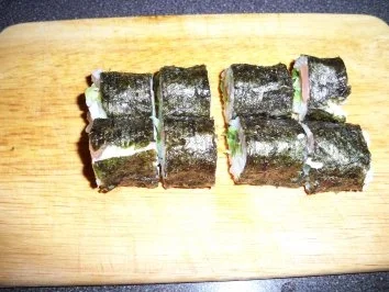 Sushi mit Chinakohl und Räucherlachs - Rezept - Bild Nr. 8