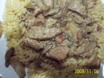 Rezept: Geschnezeltes vom Schweinefiletkopf Geschnezeltes vom Schweinefiletkopf - Rezept