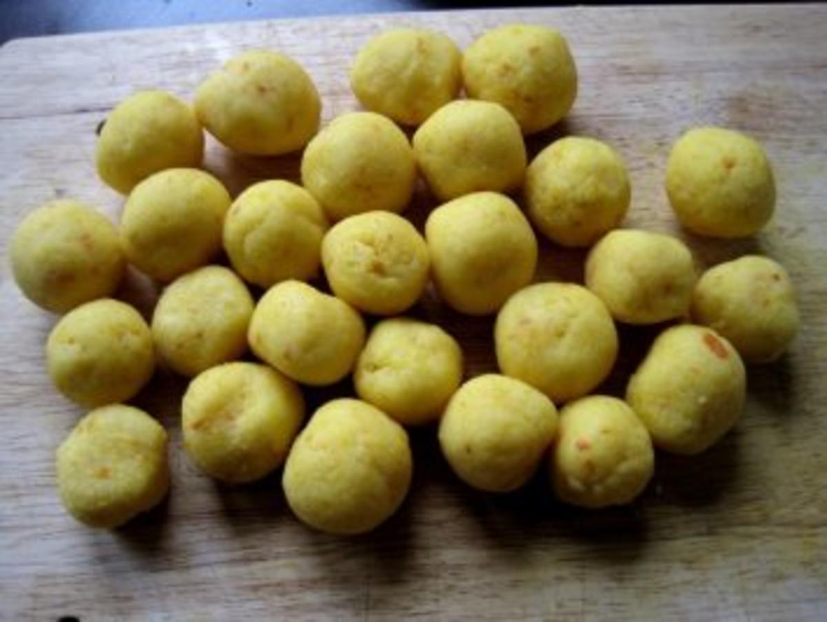 Kürbis Klößchen - Rezept mit Bild - kochbar.de