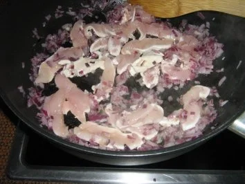 Champignon-Hähnchen-Geschnetzeltes mit bunten Nudeln - Rezept - Bild Nr. 4