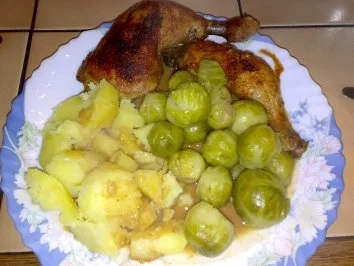 Hähnchenbeinchen mit Rosenkohl - Rezept