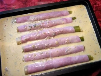 Rezept: Lauchröllchen mit Käsesoße Bild Nr. 4 Lauchröllchen mit Käsesoße - Rezept - Bild Nr. 4