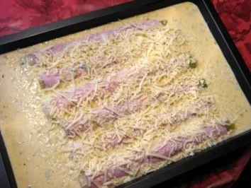 Rezept: Lauchröllchen mit Käsesoße Bild Nr. 5 Lauchröllchen mit Käsesoße - Rezept - Bild Nr. 5